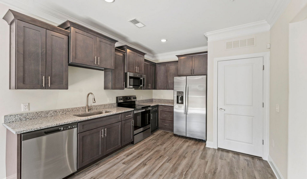 Sunnybrook Residences - Raleigh, NC - Kitchen