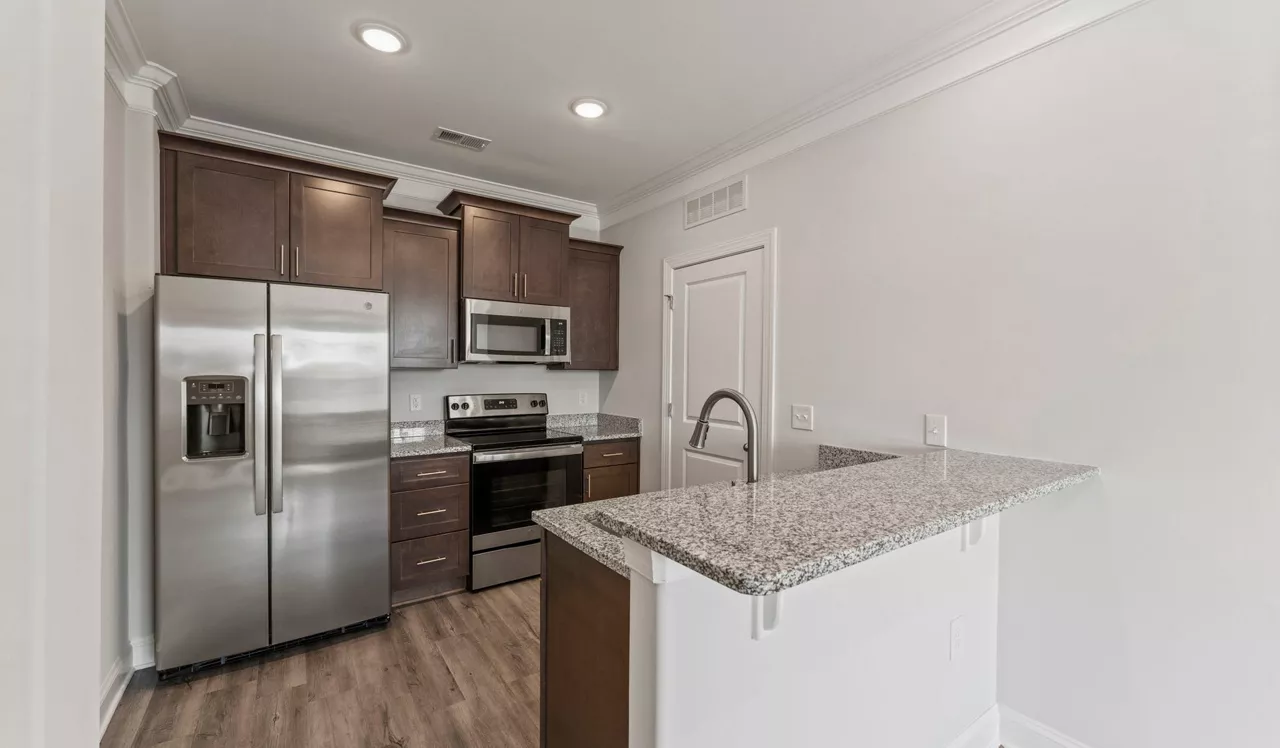 Sunnybrook Residences - Raleigh, NC - Kitchen