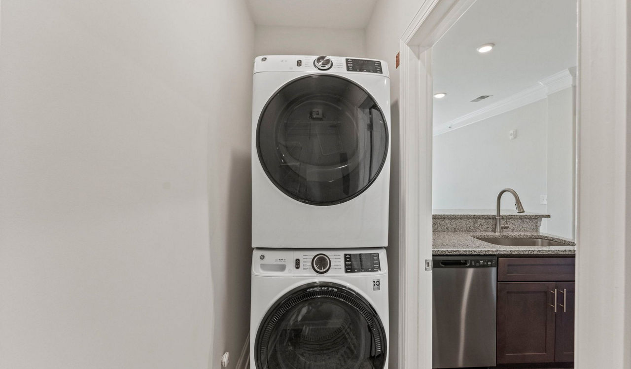 Sunnybrook Residences - Raleigh, NC - Laundry