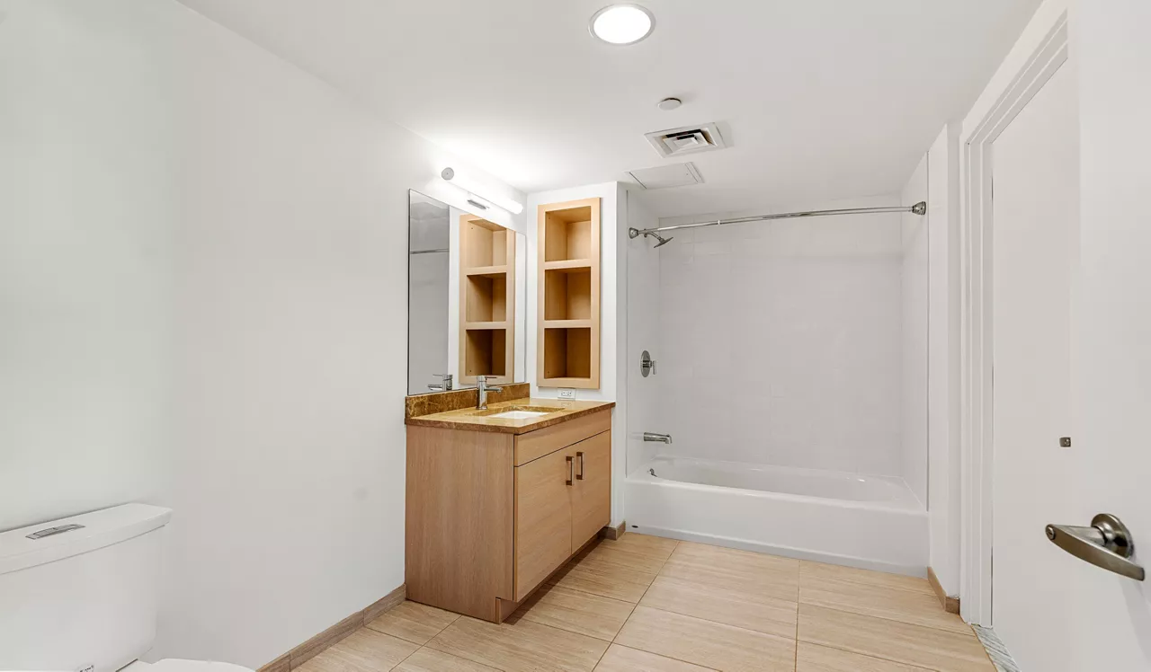 One Greenway - Boston, MA - bathroom
