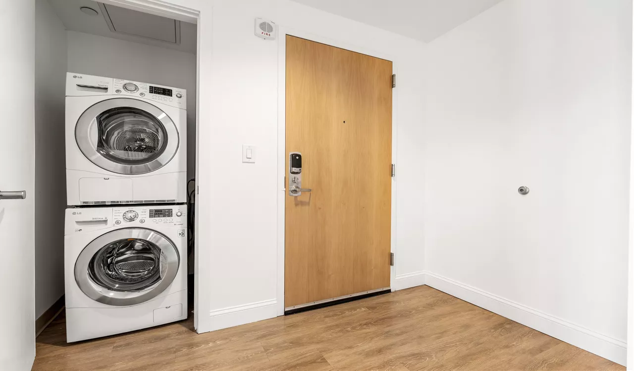 One Greenway - Boston, MA - Laundry