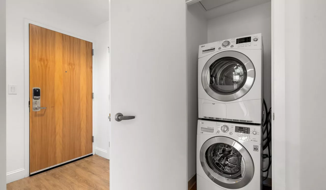 One Greenway - Boston, MA - laundry