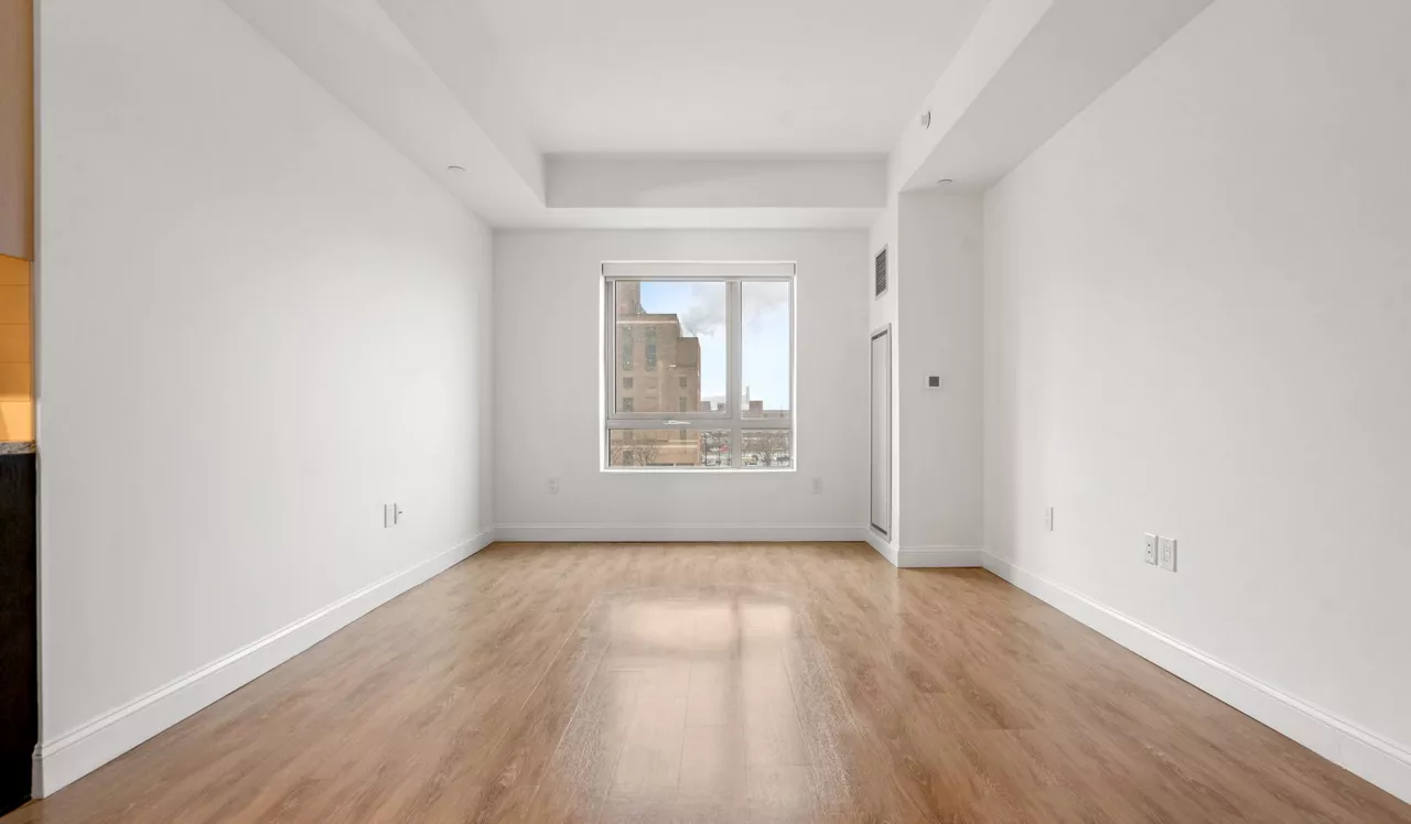 One Greenway - Boston, MA - living area
