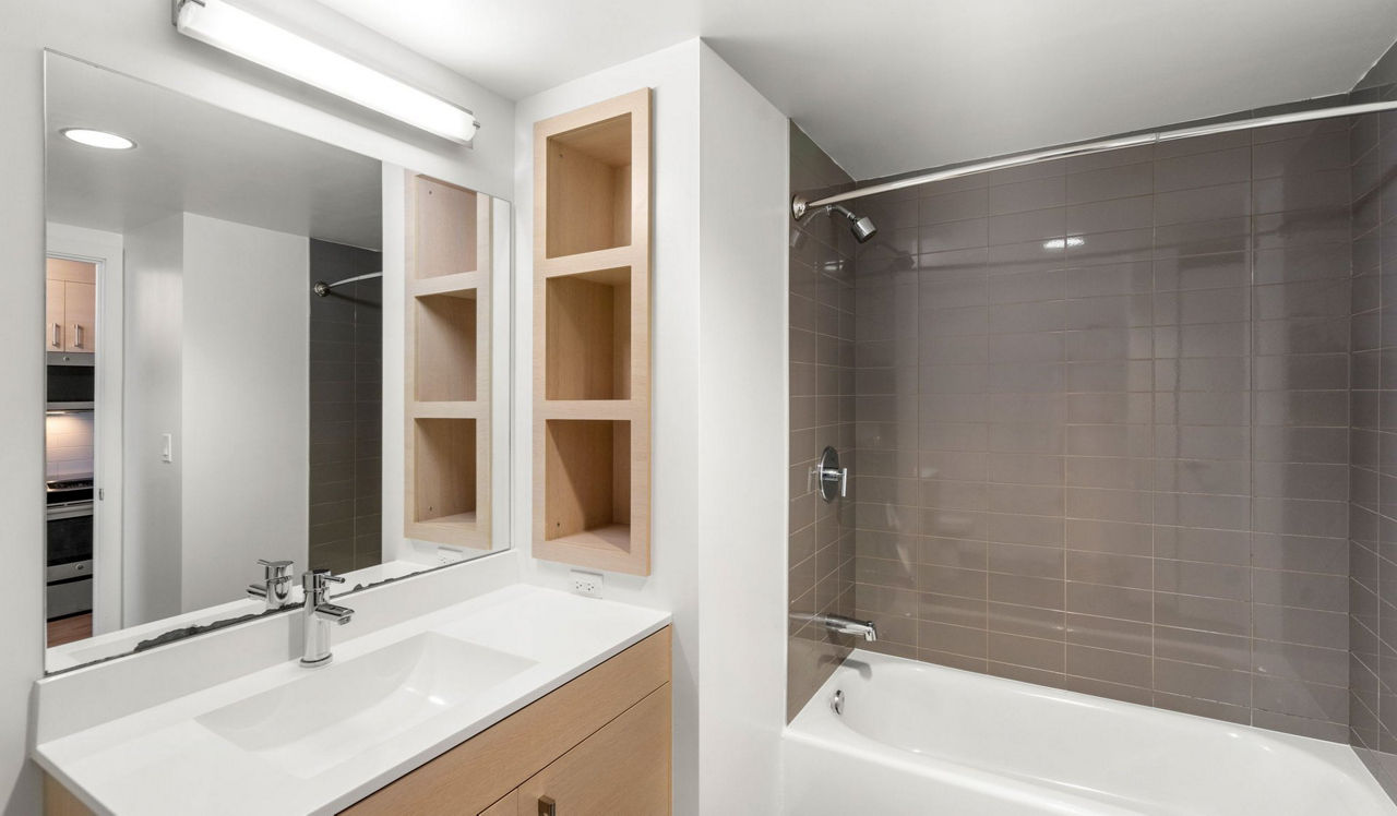 One Greenway - Boston, MA - bathroom