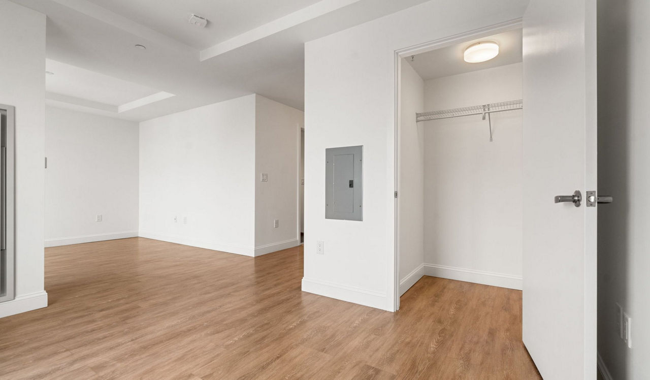 One Greenway - Boston, MA - closet