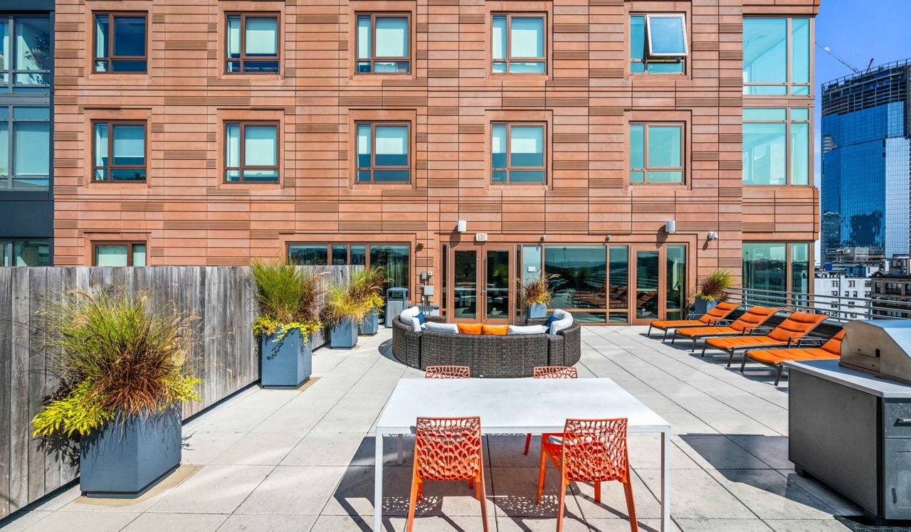 One Greenway - Boston, MA - Rooftop Terrace Firepit