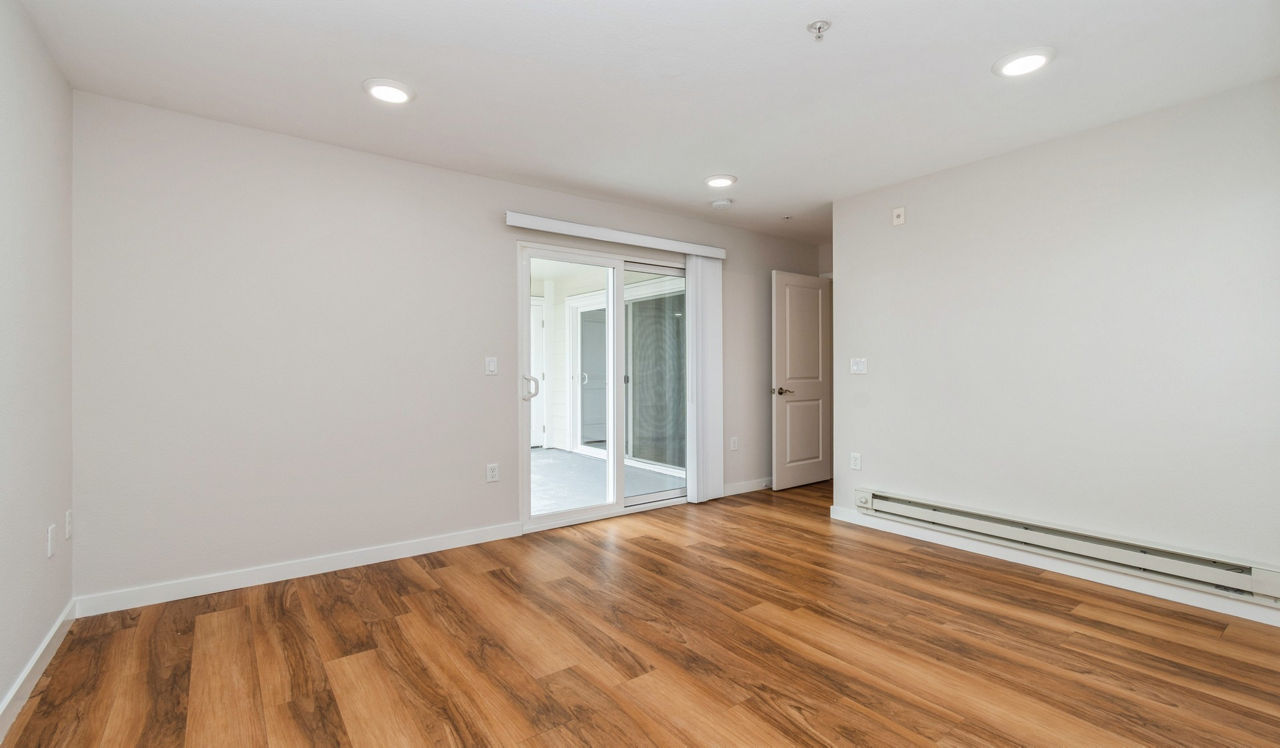 Pacific Bay Vistas - San Bruno, CA - bedroom