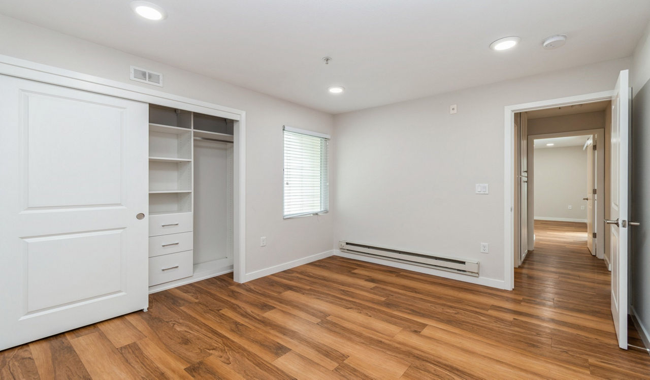 Pacific Bay Vistas - San Bruno, CA - bedroom