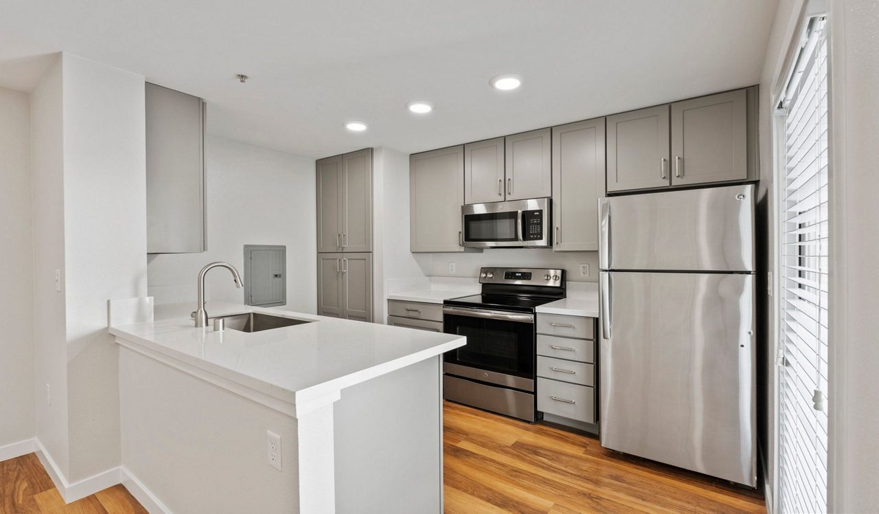 Pacific Bay Vistas - San Bruno, CA - kitchen