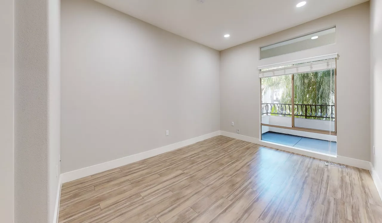 Palazzo West  - Los Angeles, CA - Bedroom