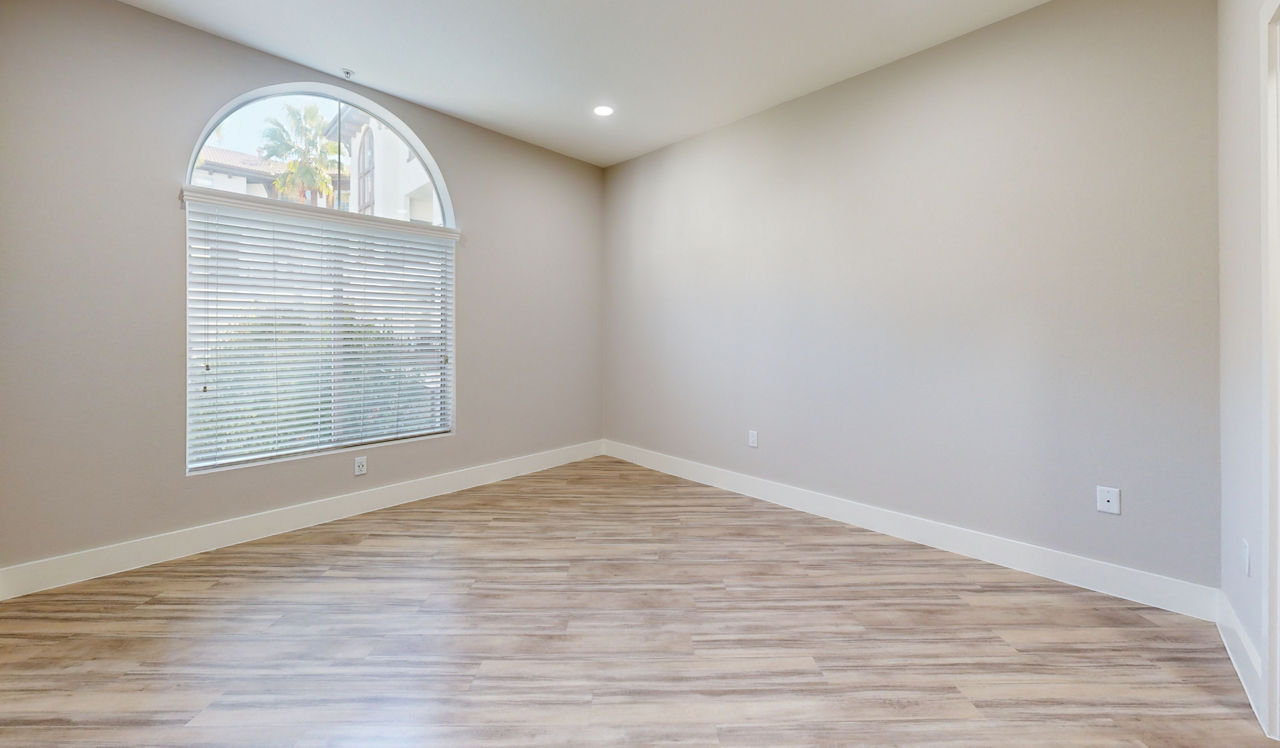 Palazzo West - Los Angeles, CA - Bedroom