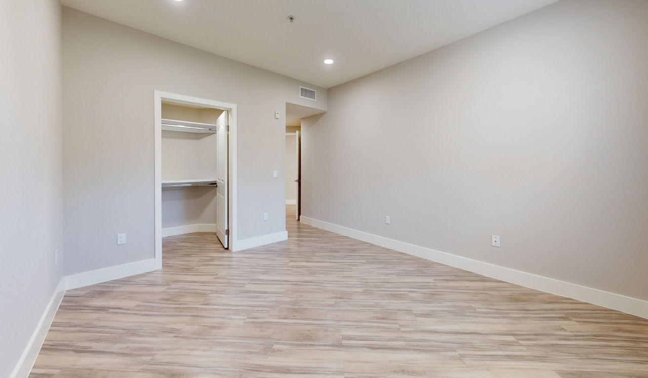 Palazzo West - Los Angeles, CA - Bedroom