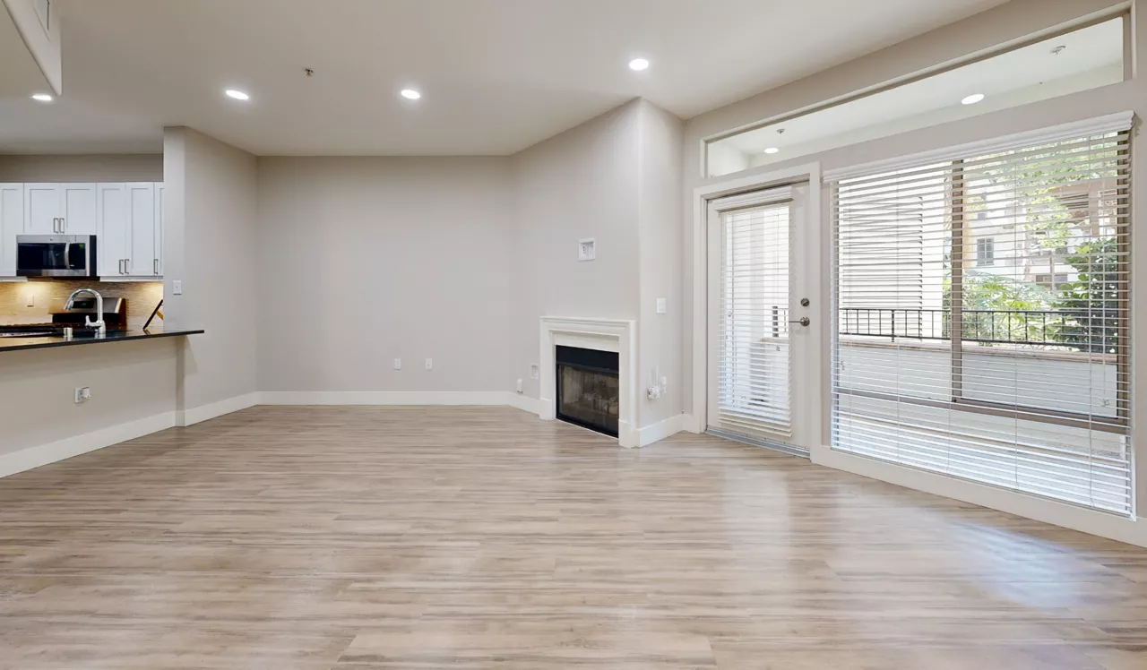 Palazzo West - Los Angeles, CA - Living Room