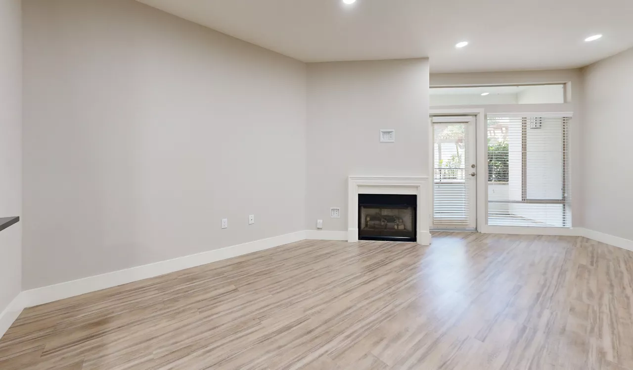 Palazzo West - Los Angeles, CA - Living Room