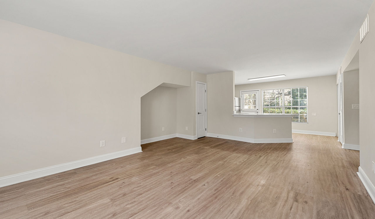 Peachtree Park - Atlanta, GA - living room