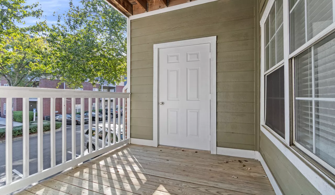 Perimeter 5550 - Atlanta, GA - Balcony