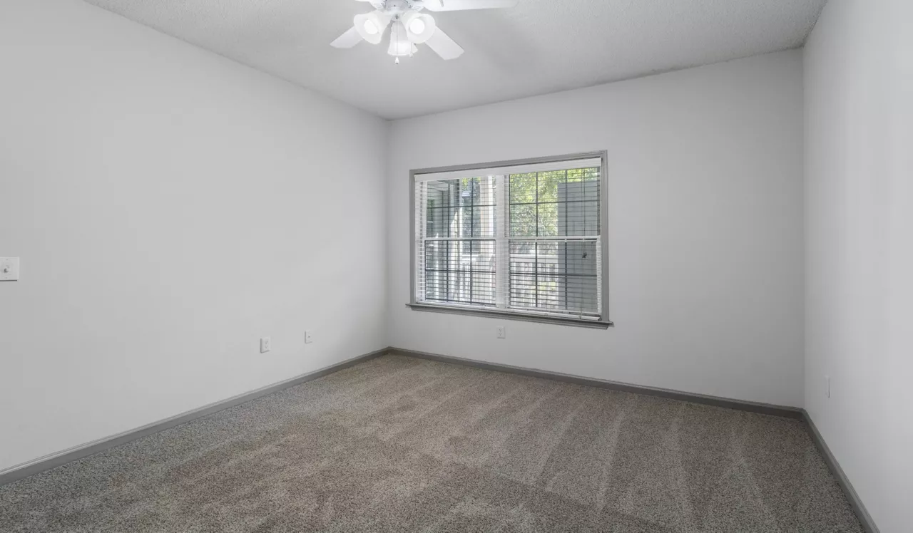 Perimeter 5550 - Atlanta, GA - Bedroom