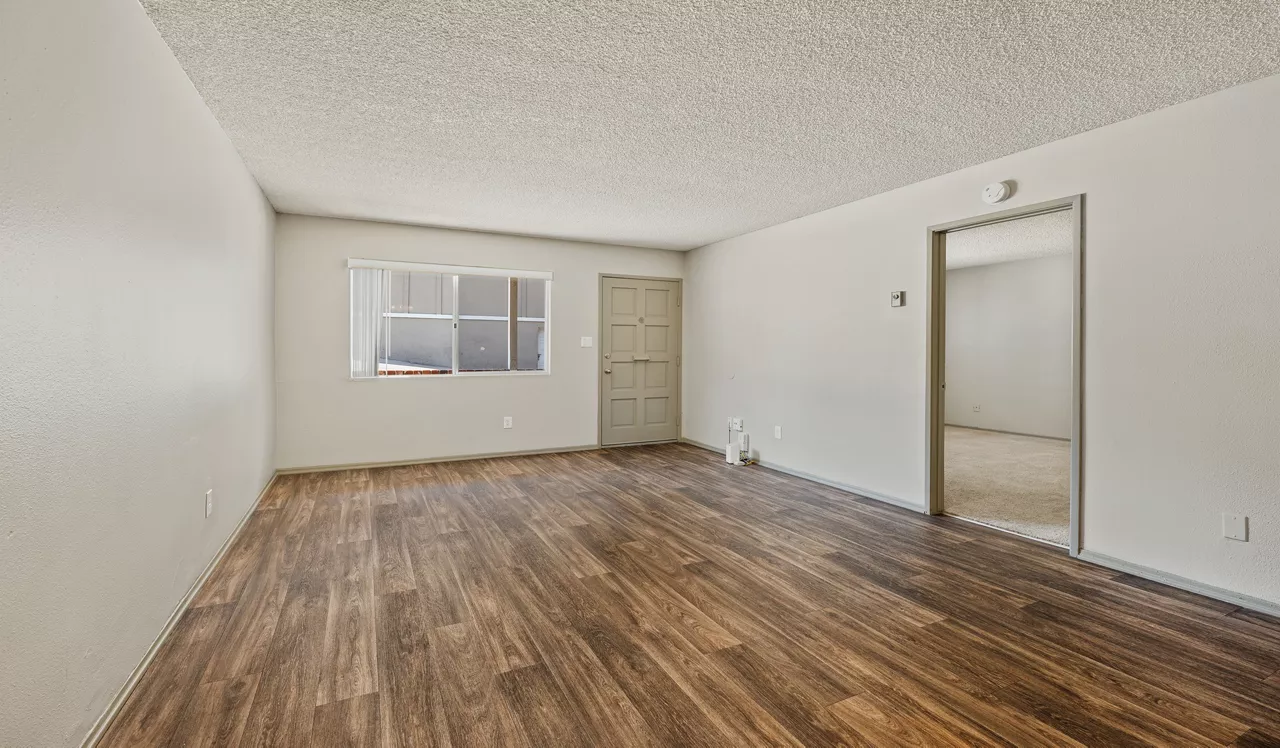 Point Bonita - Chula Vista, CA - living room