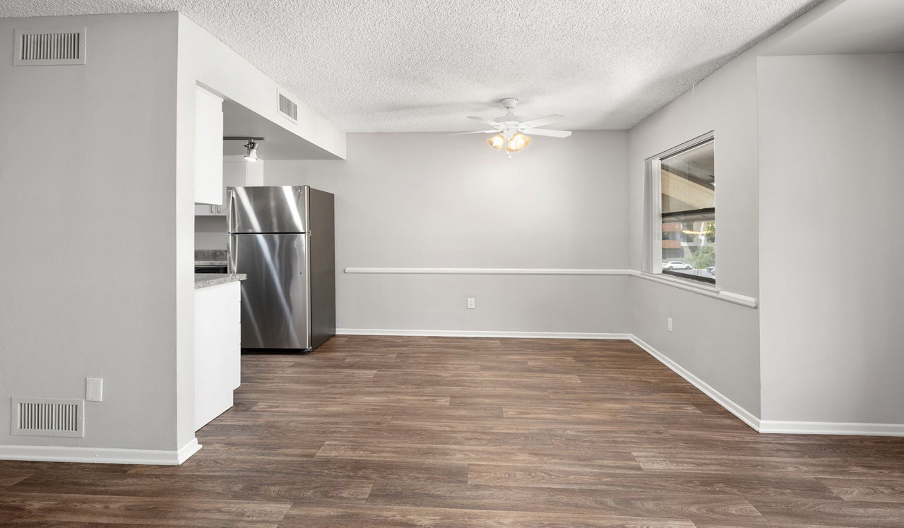 Point Bonita - Chula Vista, CA - dining room