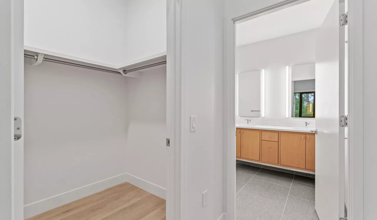 Ravel and Royale - Bethesda, MD - Closet and Bathroom