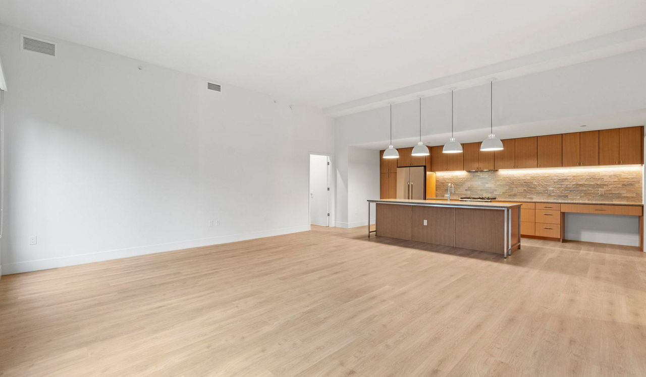 Ravel and Royale - Bethesda, MD - Living Room