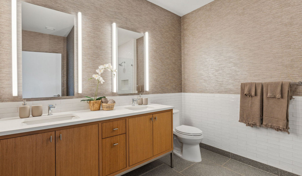 Ravel and Royale - Bethesda, MD - Bathroom