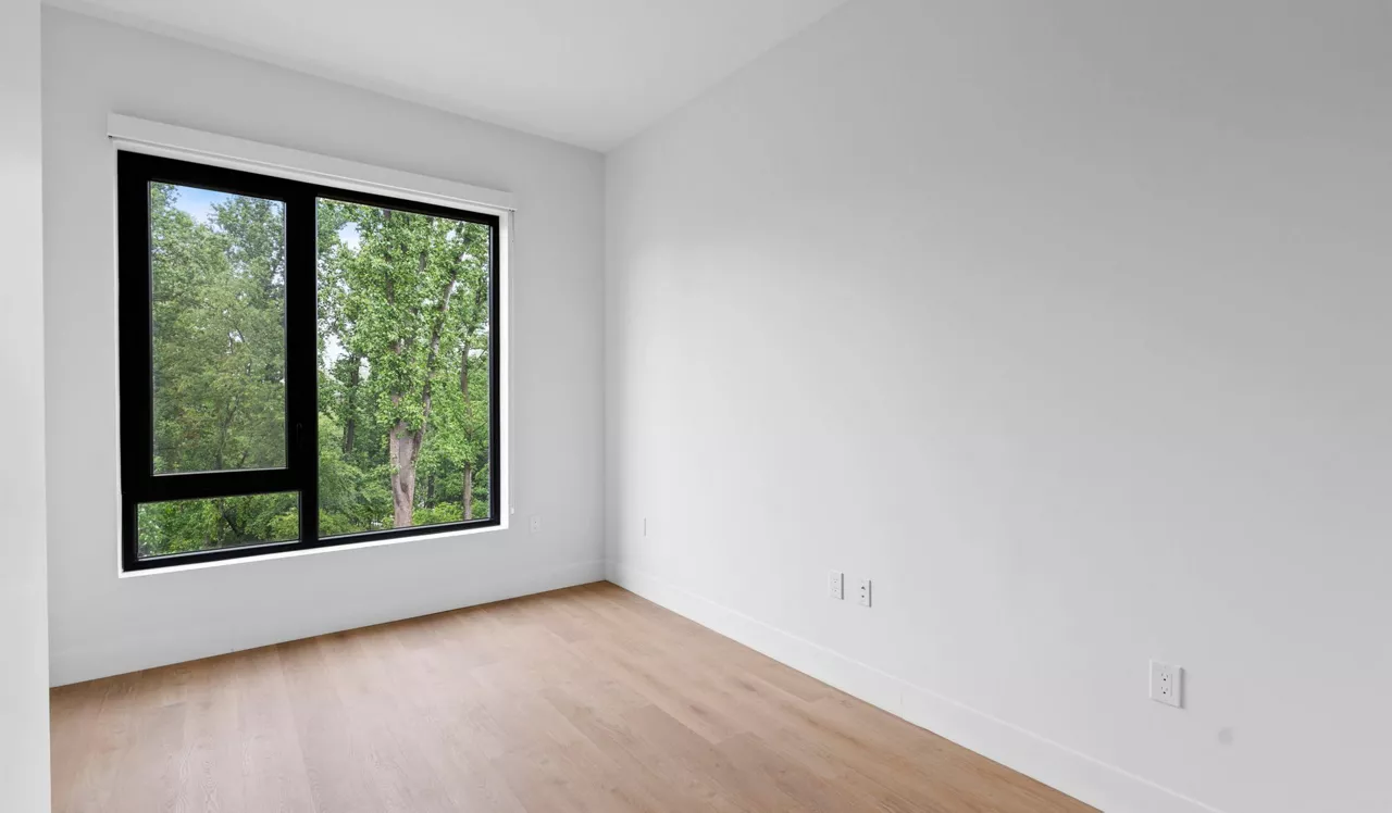 Ravel and Royale - Bethesda, MD - Bedroom