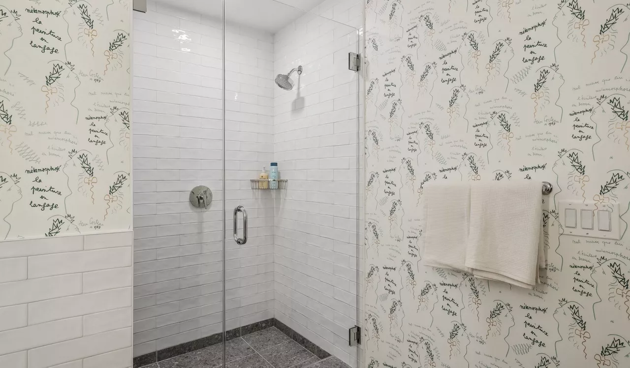 Ravel and Royale - Bethesda, MD - bathroom