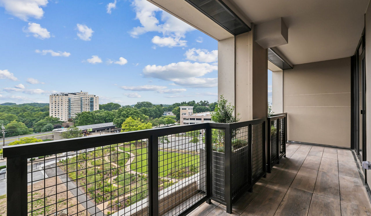 Ravel and Royale - Bethesda, MD - balcony