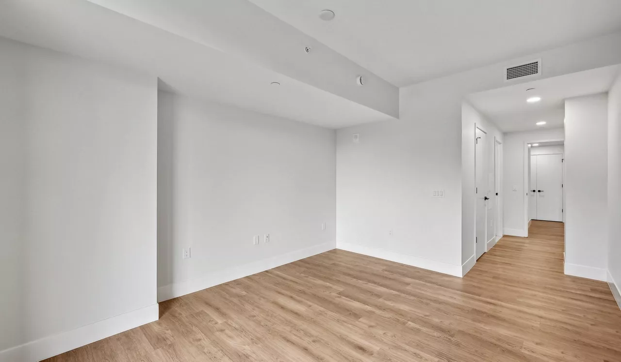 Ravel and Royale - Bethesda, MD - bedroom