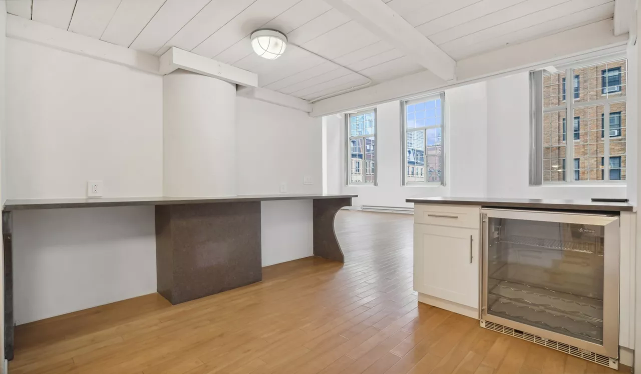 The Riverloft Apartment Homes - Philadelphia, PA - Kitchen