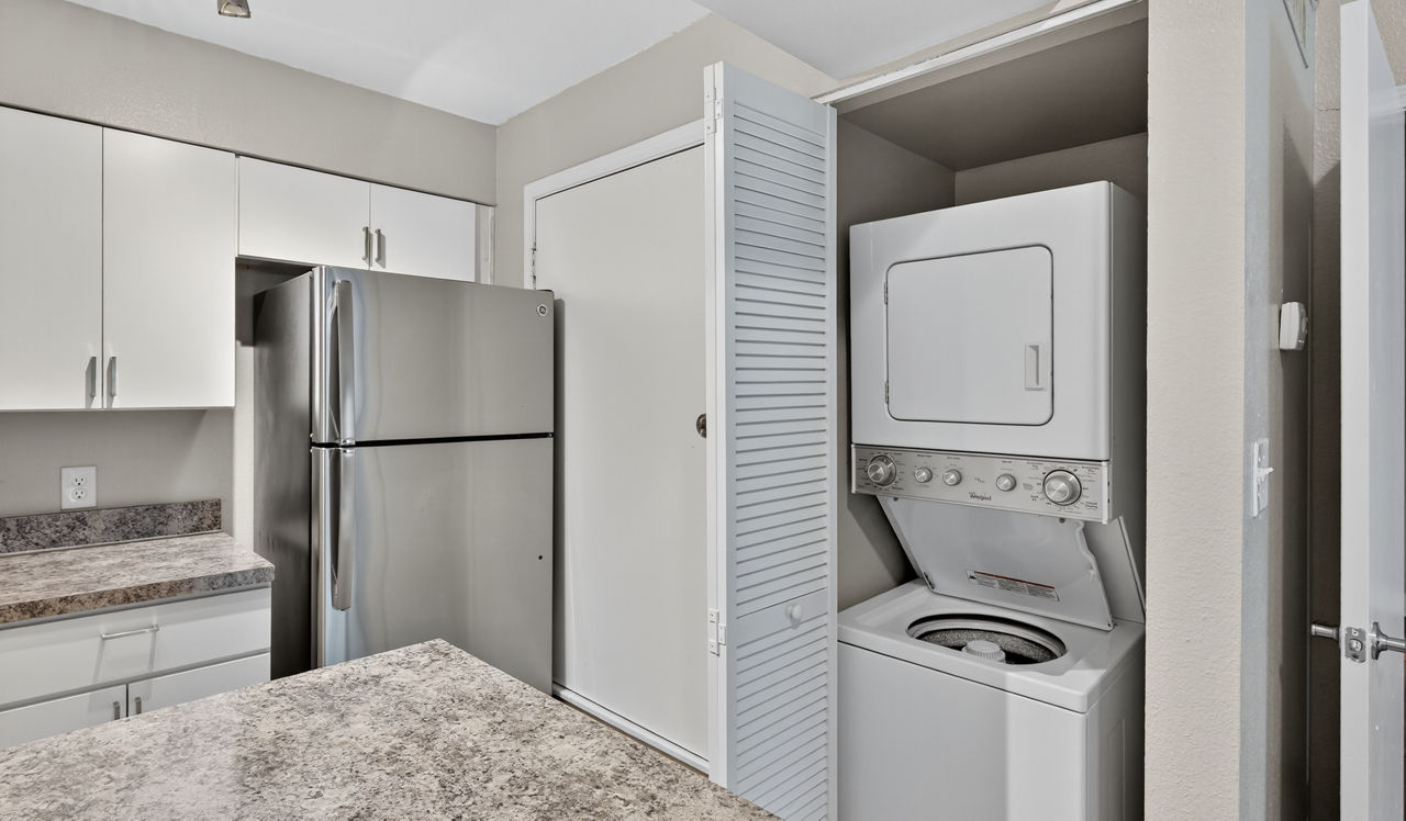 Skyview - Westminster, CO - laundry