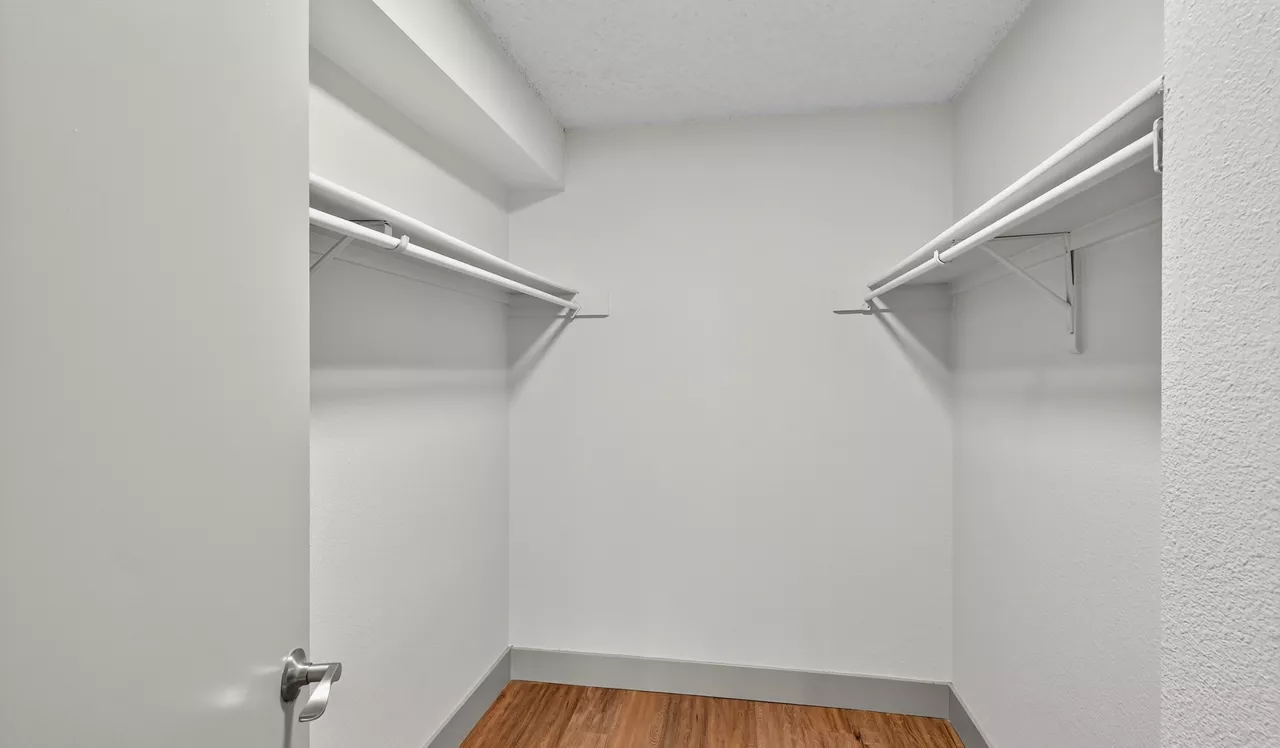 Skyview - Westminster, CO - closet