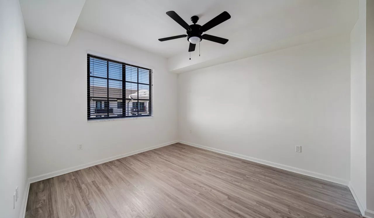 Solea at Miami Lakes - Hialeah, FL - bedroom
