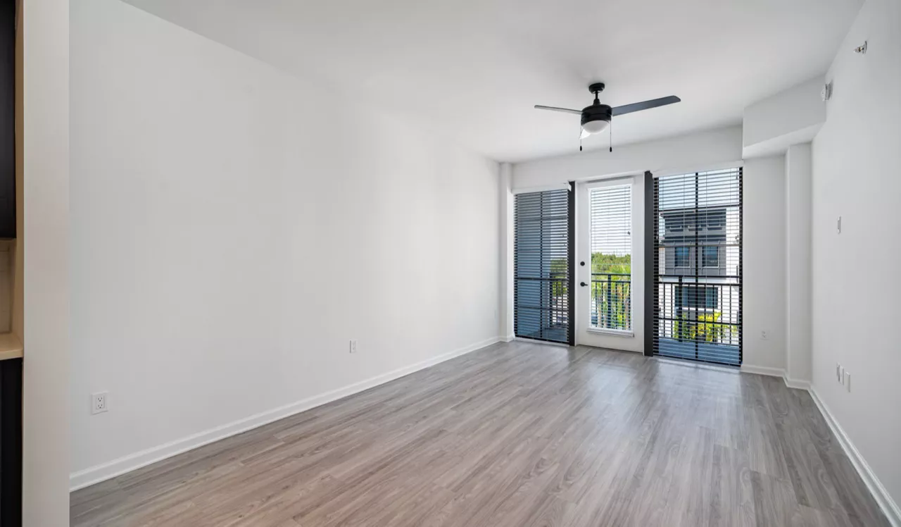 Solea at Miami Lakes - Hialeah, FL - Living Room