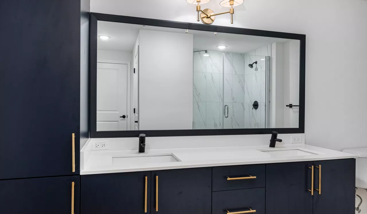 Solea at Miami Lakes - Hialeah, FL - bathroom