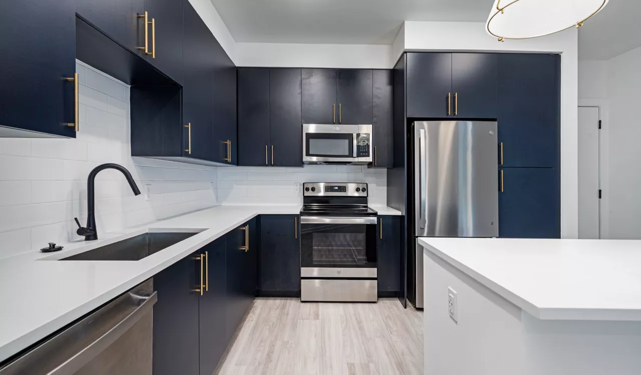 Solea at Miami Lakes - Hialeah, FL - Kitchen
