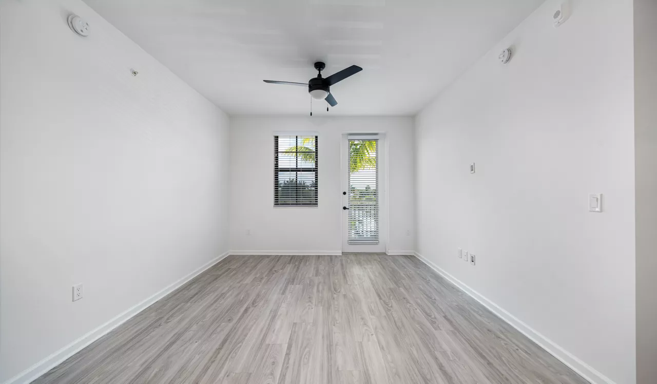 Solea at Miami Lakes - Hialeah, FL - Living Room