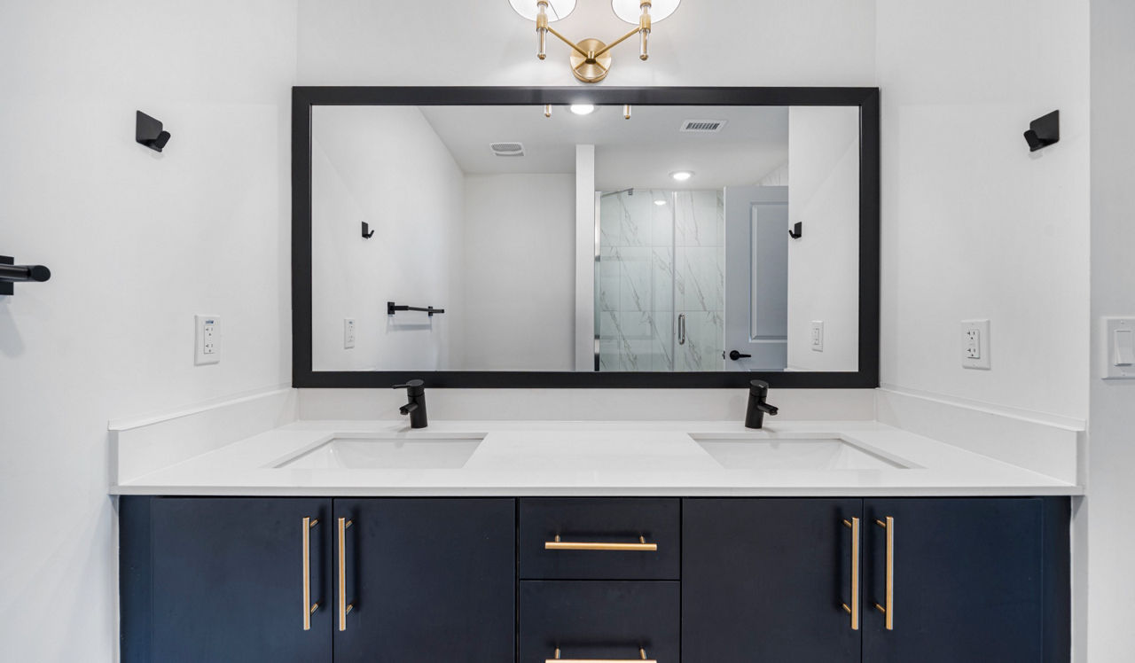 Solea at Miami Lakes - Hialeah, FL - bathroom