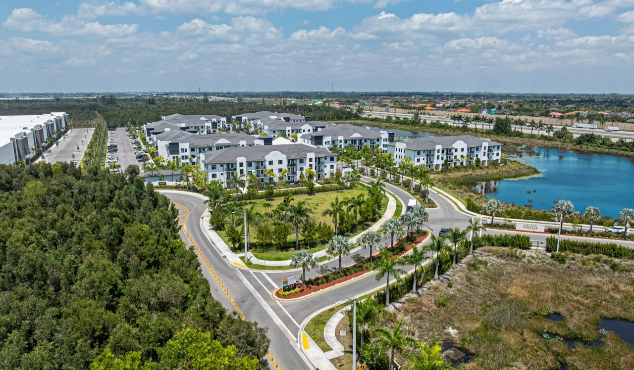 Solea at Miami Lakes 4 of 12