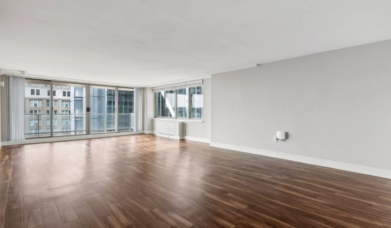 Sterling Apartments - Philadelphia, PA - living room