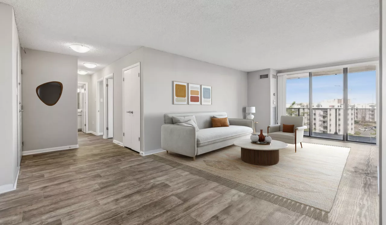 The Summit - Alexandria, VA - Living Room