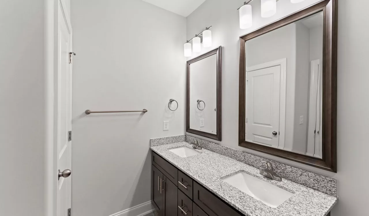 Sunnybrook Residences - Raleigh, NC - Bathroom