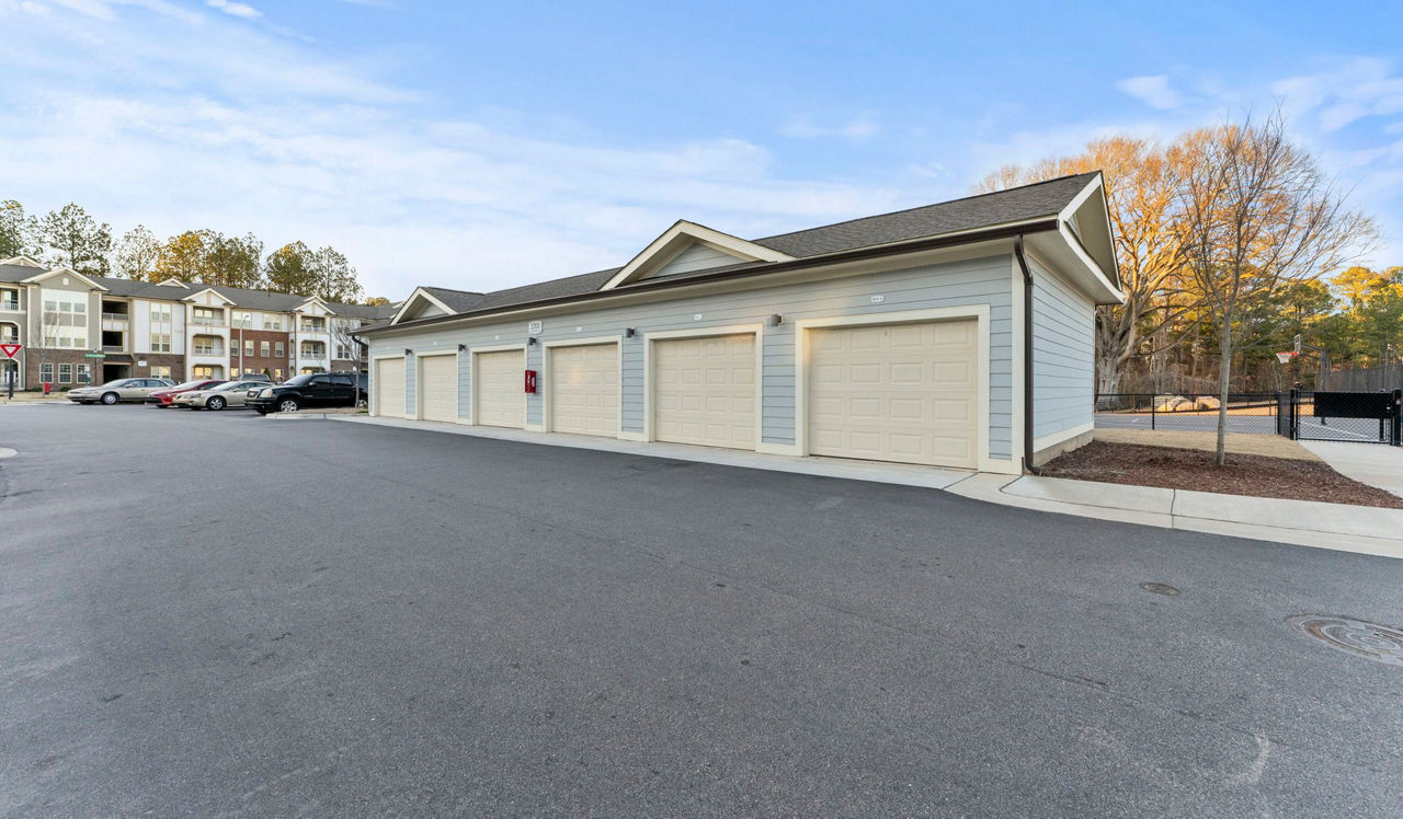 Sunnybrook Residences - Raleigh, NC - garage