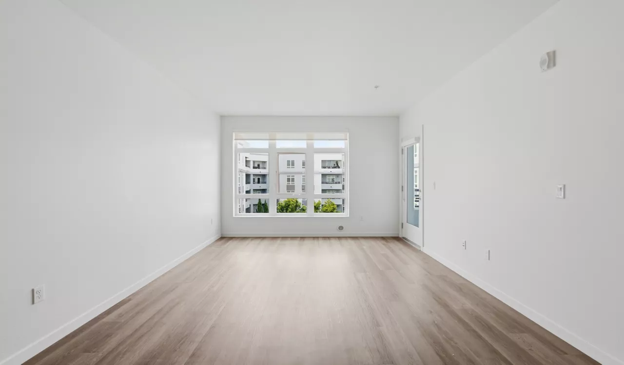The Broadway - Oakland, CA - Living Room