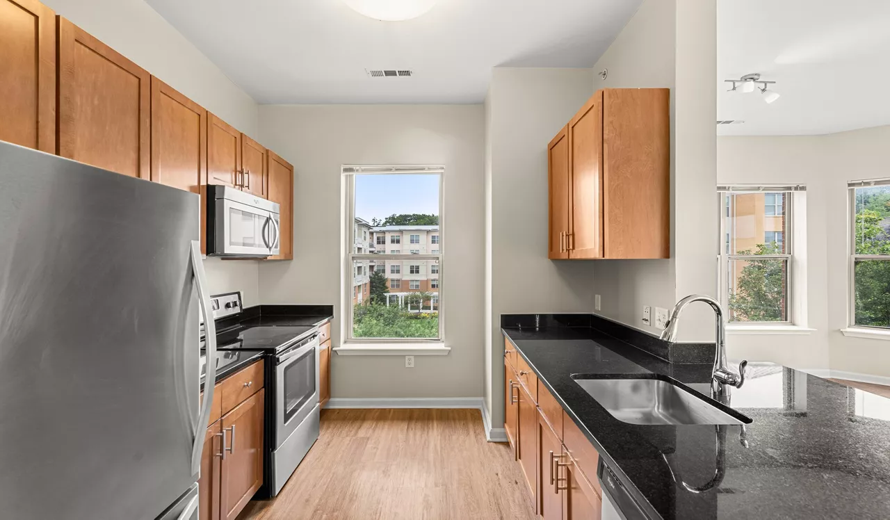 The Chase at Overlook Ridge - Revere, MA – Kitchen