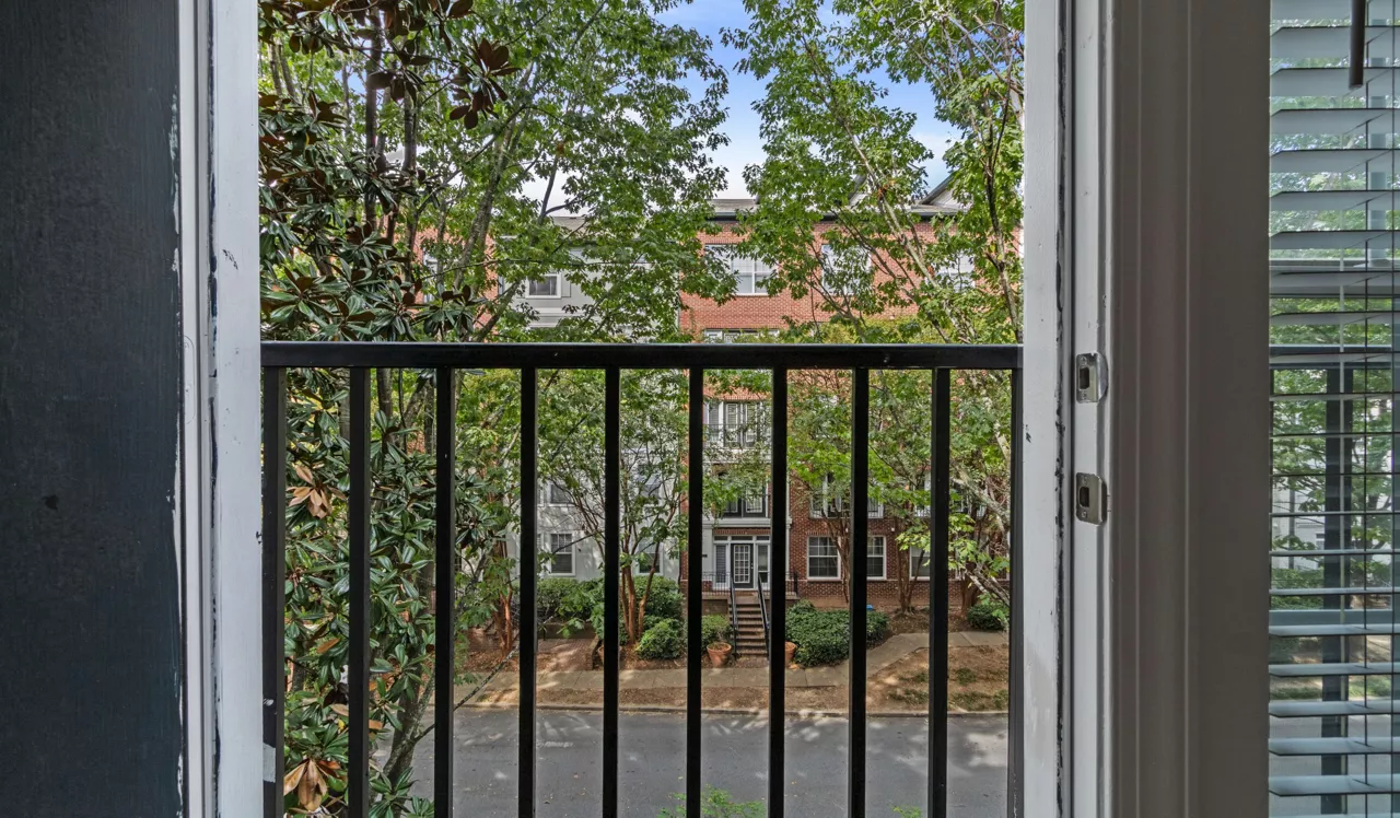 The Hartley - Atlanta, GA - Balcony