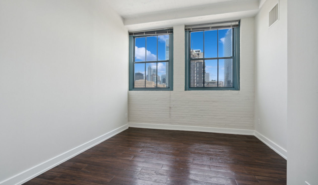 Left Bank - Philadelphia, PA - Bedroom