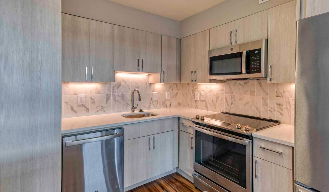 Sterling Apartments - Philadelphia, PA - Kitchen