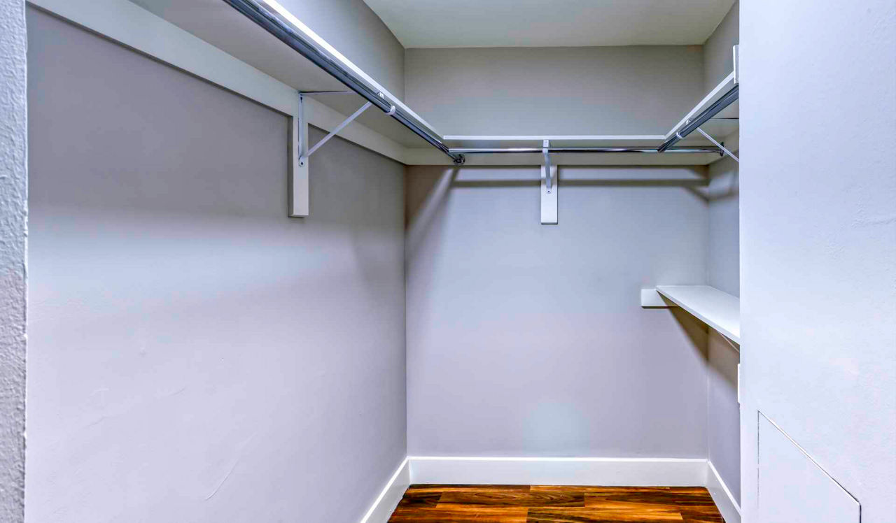 The Sterling - Philadelphia, PA - closet